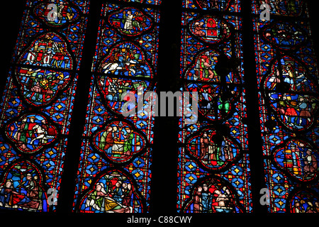 Glasfenster der Kapelle La Sainte Chapelle in Paris, Frankreich. Stockfoto