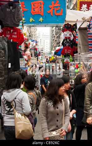 Die Hektik der Ladies Market in der Tung Choi Street Mongkok Kowloon Hong Kong China Asien Stockfoto