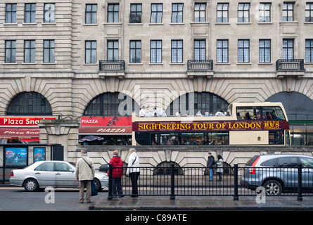 Open-Top Sightseeing Tourist Bus, Marylebone Road, London, England, UK, Europa Stockfoto