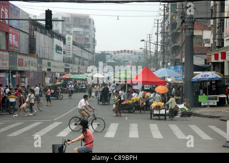 Straßenmarkt, Jingzhou, China Stockfoto