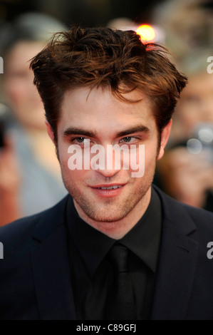 Robert Pattinson 2011 - Bild Copyright Celebrity Spotlight Stockfoto