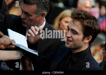 Robert Pattinson 2011 - Bild Copyright Celebrity Spotlight Stockfoto