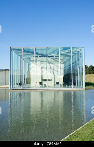 Langen Foundation Kunstmuseum, entworfen von Tadao Ando in Hombroich in Neuss in Deutschland Stockfoto