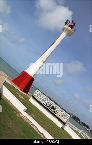 Fort George Lighthouse und Baron Bliss Memorial, Fort George, Belize City, Belize, Karibik, Mittelamerika Stockfoto