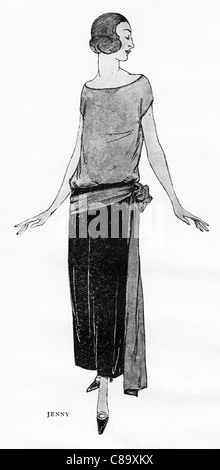 Mode-Illustration, ca. 1922. Schlanke Kleid aus rosa und schwarzem Samt von französischen Designerin Jenny - Jeanne Adele Bernard (1872-1962) Stockfoto