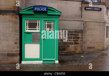 Die berühmte grüne Polizei in Sheffield City Centre Stockfoto