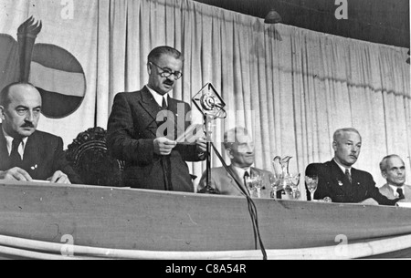 ZOLTAN TILDY (1889-1961) als ungarischen Staatspräsidenten über 1946 Stockfoto