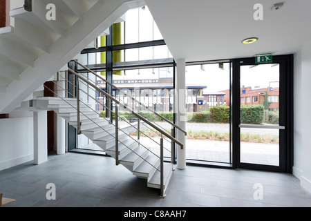 Royal Holloway University Moore Gebäude Treppe Stockfoto