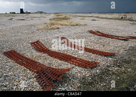 Metall, Orford Ness National Nature Reserve, auf die Suffolk Heritage Coast, East Anglia, England verlassen Stockfoto