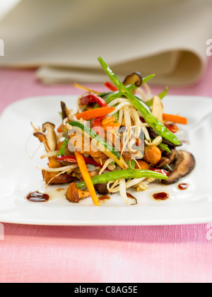 Orientalischen Stil-Gemüse-Pfanne Stockfoto