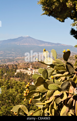 Blick auf den Ätna von Taormina, Sizilien, Italien Stockfoto