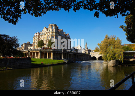 Pulteney Bridge und Abbey Hotel, Bad, England, UK Stockfoto