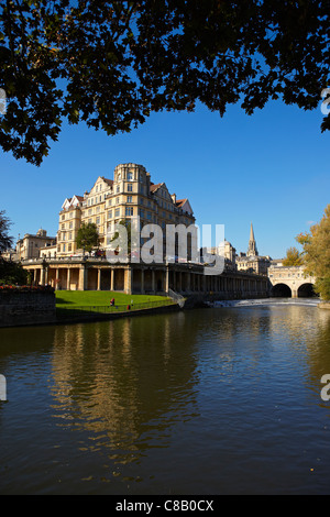 Pulteney Bridge und Abbey Hotel, Bad, England, UK Stockfoto