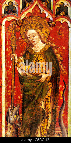 Filby, Norfolk, Lettner, St. Margarete von Antiochia mit Crozier und Drachen weiblichen Heiligen Heiligen englischen mittelalterlichen Bildschirme Stockfoto