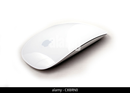 Apple Magic Mouse auf weißem Hintergrund Stockfoto