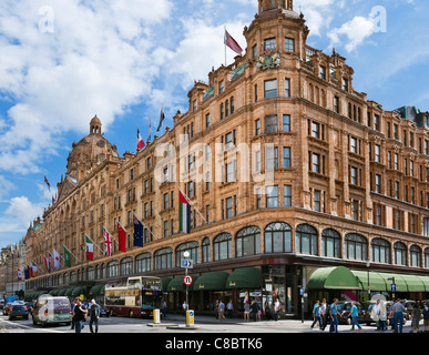 Harrods, London. Kaufhaus Harrods, Brompton, Road, Knightsbridge, London, England, Großbritannien Stockfoto