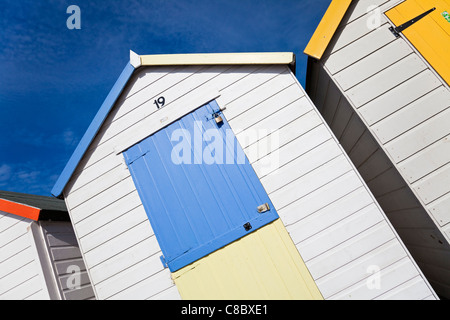 Reihe von Strandhütten (Detail), Goodrington Sands North, Devon, England, Großbritannien Stockfoto