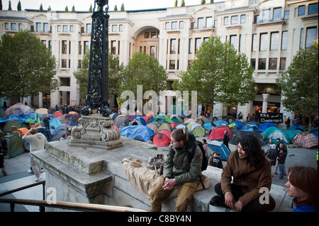 Anti-Globalismus-Protest-Camp in St. Pauls Kathedrale in London am 19. Oktober 2011 Stockfoto