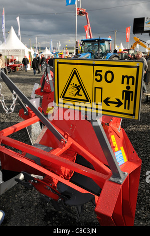 Neue landwirtschaftliche Geräte bei "Sommet de l 'Élevage", Landwirtschaft zeigen, Clermont-Ferrand Cournon, Auvergne, Frankreich Stockfoto