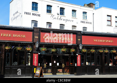 Der Goldengrove Pub, Stratford, East London Stockfoto