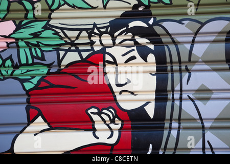 Japan, Tokio, Asakusa, Ukiyo-e-Stil-Kunstwerk auf Shop Fensterläden Stockfoto