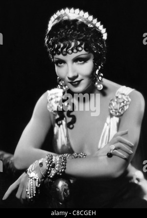 CLAUDETTE COLBERT DAS ZEICHEN DES KREUZES (1932) Stockfoto