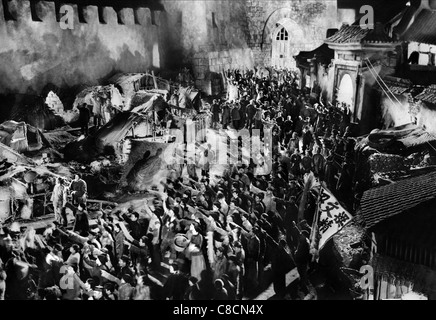 CROWD-SZENE DIE GUTE ERDE (1937) Stockfoto