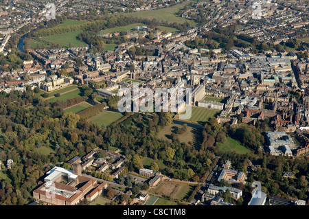 Die Stadt Cambridge England aus der Luft Stockfoto