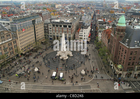 Blick auf Dam Square, National Monument, Amsterdam, Niederlande Stockfoto