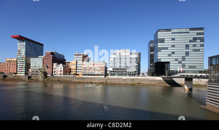 Medienhafen, Medienhafen, ein neues Stadtquartier in der ehemaligen Binnenhafen, Hyatt Hotels, Düsseldorf, Deutschland, Stockfoto