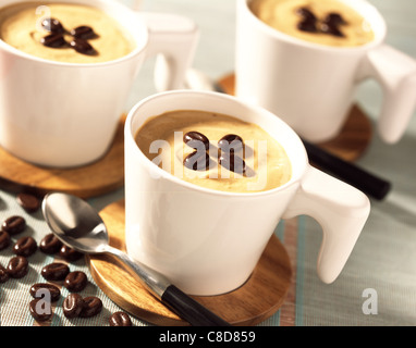 cremigen Kaffee-mousse Stockfoto