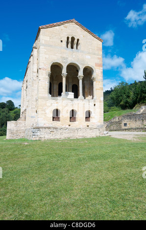 Kirche Santa Maria del Naranco, Jahrhundert 9, Oviedo, Asturien, Spanien Stockfoto