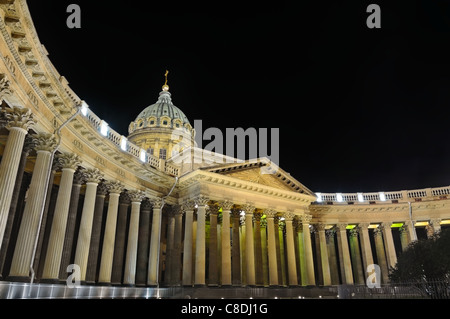 Kasaner Kathedrale oder Kazanskiy Kafedralniy Sobor, auch bekannt als die Kathedrale unserer lieben Frau von Kazan. Sankt-Petersburg, Russland Stockfoto