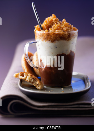 Kaffee-Sorbet-Eis und heiße cremige Schokolade dessert Stockfoto