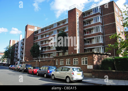 Wiltshire Close Estate, Denyer Street, Chelsea, Royal Borough of Kensington and Chelsea, Greater London, England, Großbritannien Stockfoto