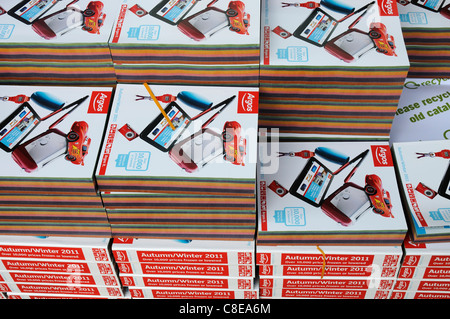 Ein Haufen von Argos Kataloge Stockfoto