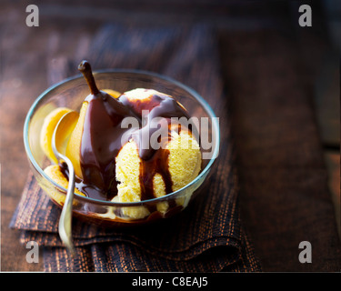 Poire Belle-Hélène Stockfoto