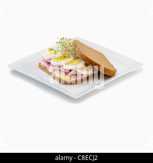 Schinken und gekochtes Ei-sandwich Stockfoto