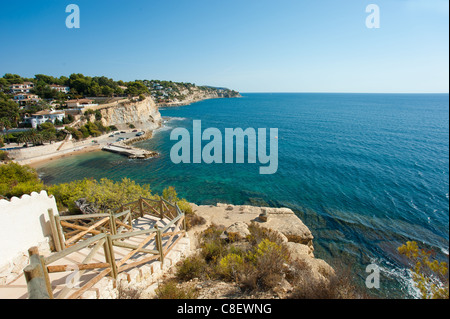 Einsame Buchten und wunderschöne Küste im Osten Spaniens Stockfoto