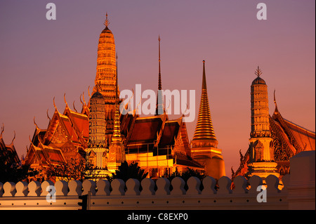 Dämmerung, Nacht, Wat Phra Kaew, Grand Palace, altes, Stadt, Stadt, Bangkok, Thailand, Asien Stockfoto