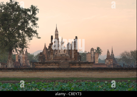 Wat Mahathat, Sukhothai Historical Park, Sukhothai, Thailand, Asien, Stockfoto