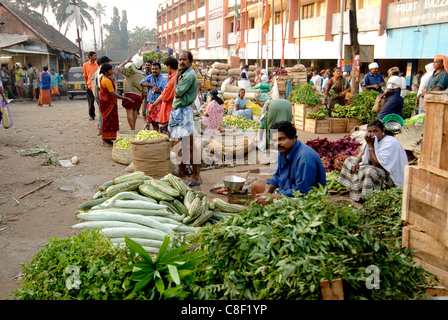 Gemüsemarkt, Chalai, Trivandrum, Kerala, Indien Stockfoto