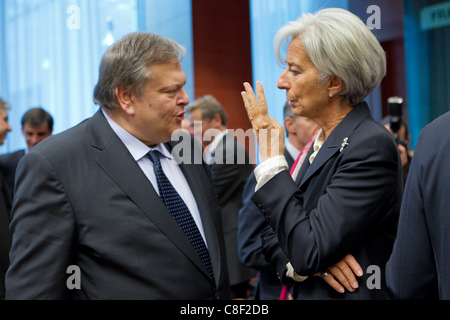 . Der griechische Finanzminister Evangelos Venizelos (links) und Christine Lagarde, Generaldirektor des Internationalen Währungsfonds (rechts) Vortrags an der Eurogruppe Treffen der Finanzminister der Euro-Zone. Stockfoto