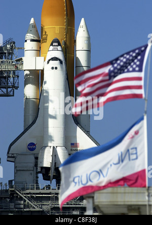 Space Shuttle Endeavour sitzt auf der Startrampe 39 am Kennedy Space Center in Florida. Stockfoto