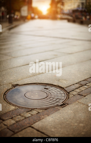 Kanaldeckel Stockfoto