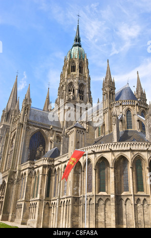 Kathedrale Notre-Dame, Norman, erbaut im 12. Jahrhundert, Bayeux, Calvados, Normandie, Frankreich Stockfoto