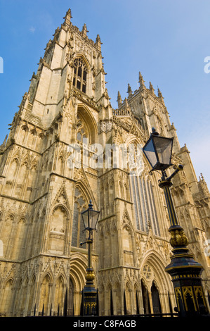 York Minster, Nordeuropas größte gotische Kathedrale, York, Yorkshire, England, Vereinigtes Königreich Stockfoto