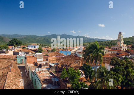 Glockenturm des Museo Nacional De La Lucha Contra Bandidos, Trinidad, UNESCO-Weltkulturerbe, Kuba, West Indies, Karibik Stockfoto