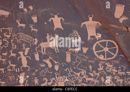 Petroglyphen auf Zeitung Felsen, Zeitung Rock Recreation Area, Utah, Vereinigte Staaten von Amerika Stockfoto