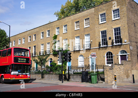 Gerogian Reihenhäuser, Camberwell New Road, Camberwell, Londoner Stadtteil Southwark, Greater London, England, Vereinigtes Königreich Stockfoto